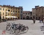 Plaza dell'anfiteatro, Lucca
